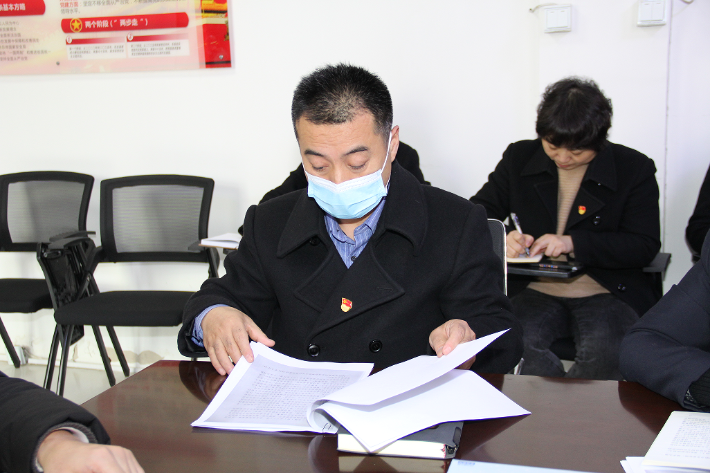 党员代表张坚同志发言