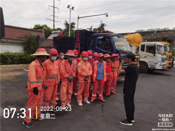车队2.jpg